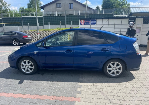 Toyota Prius cena 25500 przebieg: 308500, rok produkcji 2008 z Biały Bór małe 67